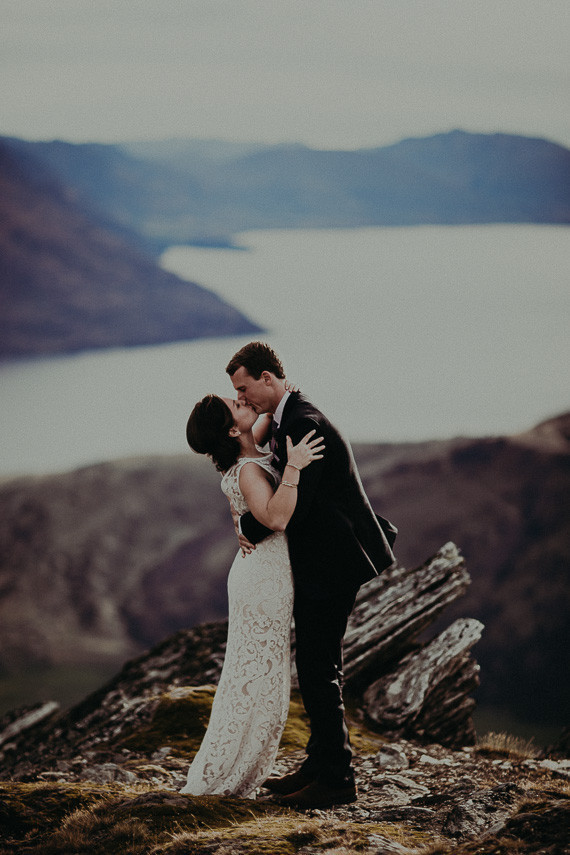New Zealand mountaintop elopement