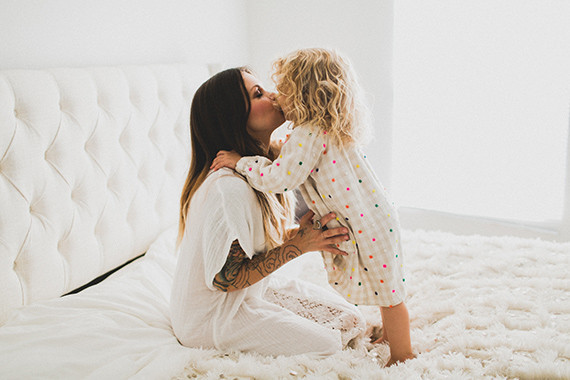 The Fox and The Sparrow Motherhood Portraits Inspiration