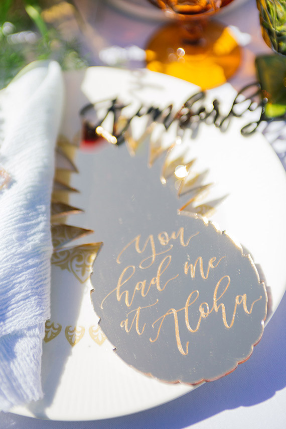 Pineapple place setting