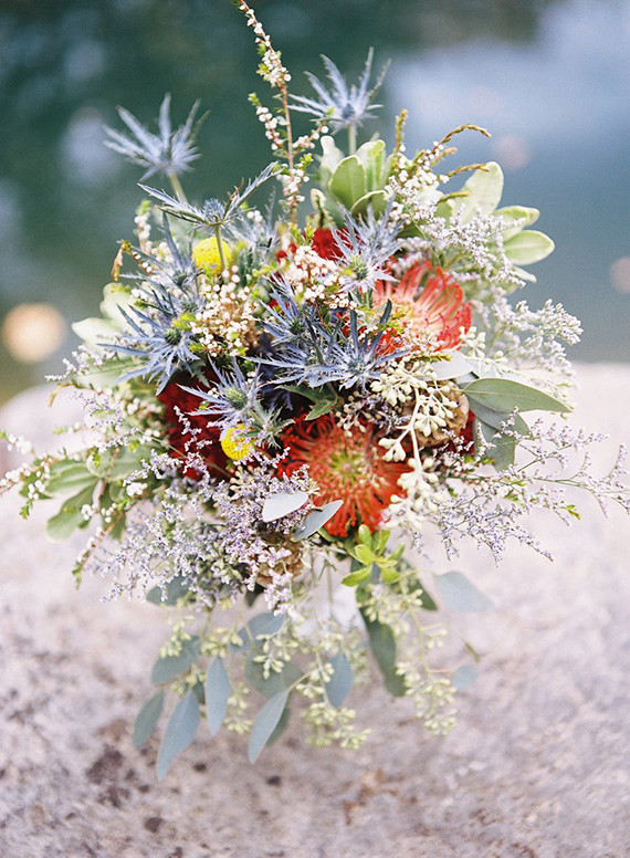 Colorful wedding flowers
