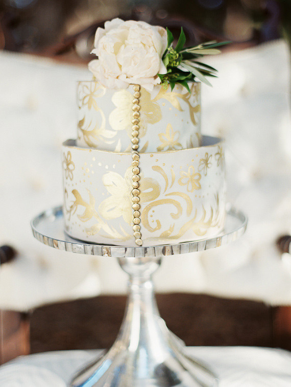 Gold and white cake