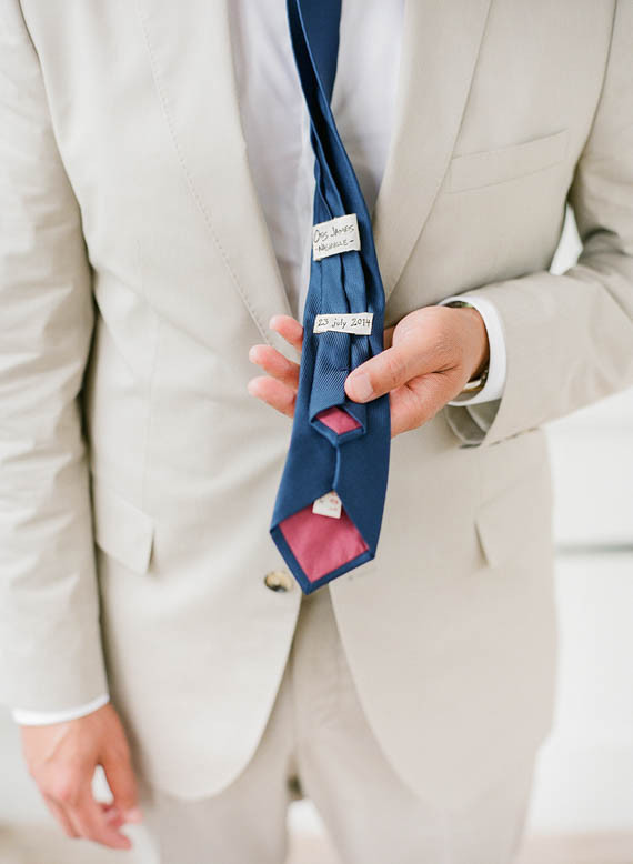 Groom tie