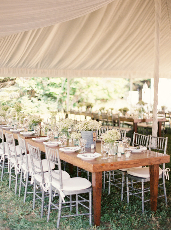Elegant outdoor tablescape