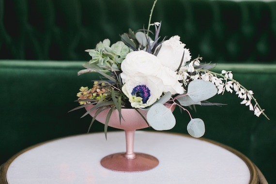 Anemone floral centerpiece