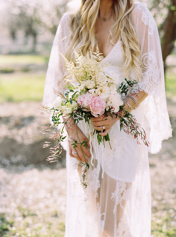 Cherry blossom maternity photos
