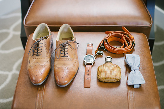 Groom's accessories