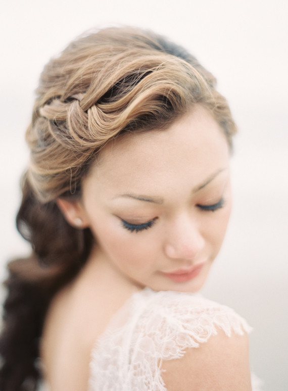 Loose braid bridal hairstyle