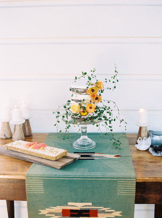 Light and airy modern wedding inspiration