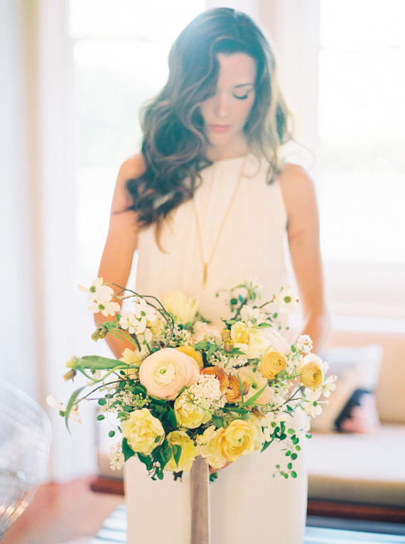 Yellow and white bouquet
