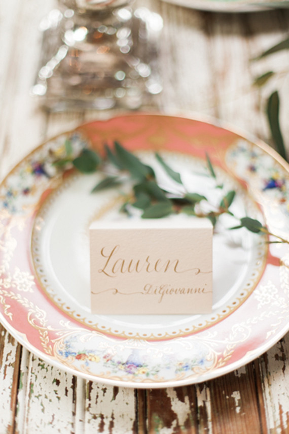 Chic vintage place setting