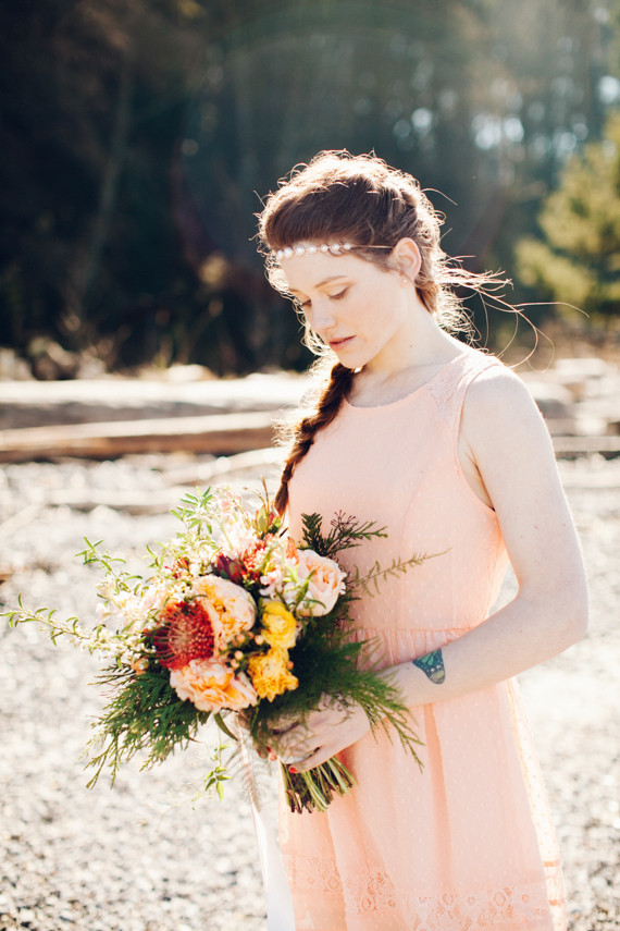 Peach bridesmaid dress and bouquet