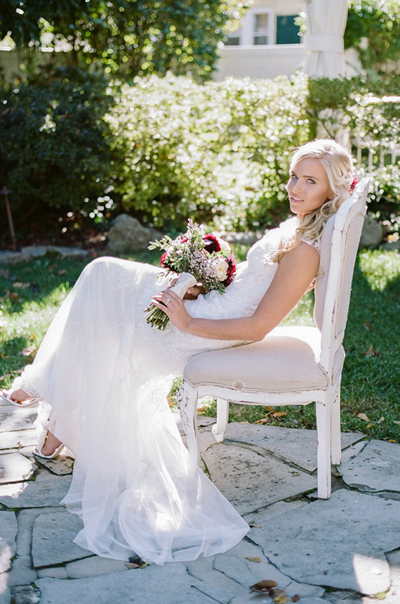 Outdoor bride portrait