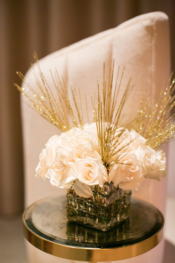 White and gold floral centerpiece