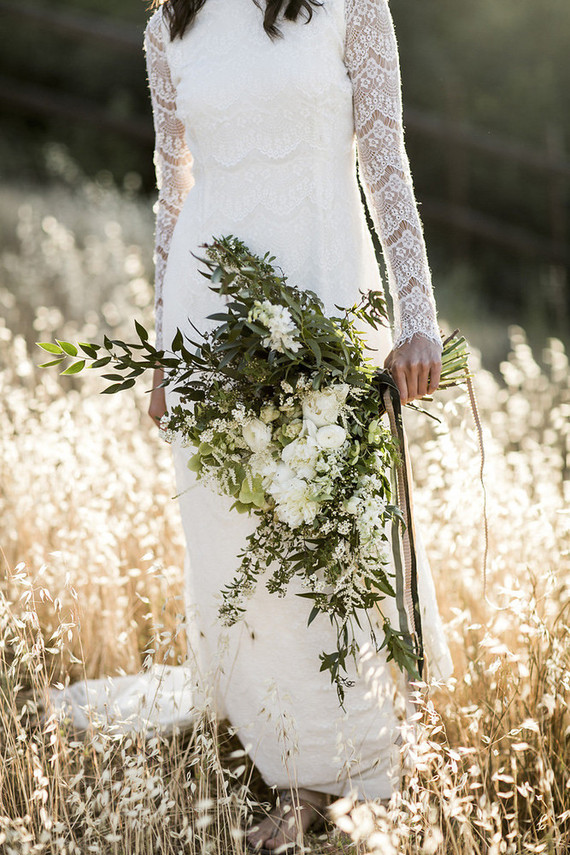 White bridal bouquet