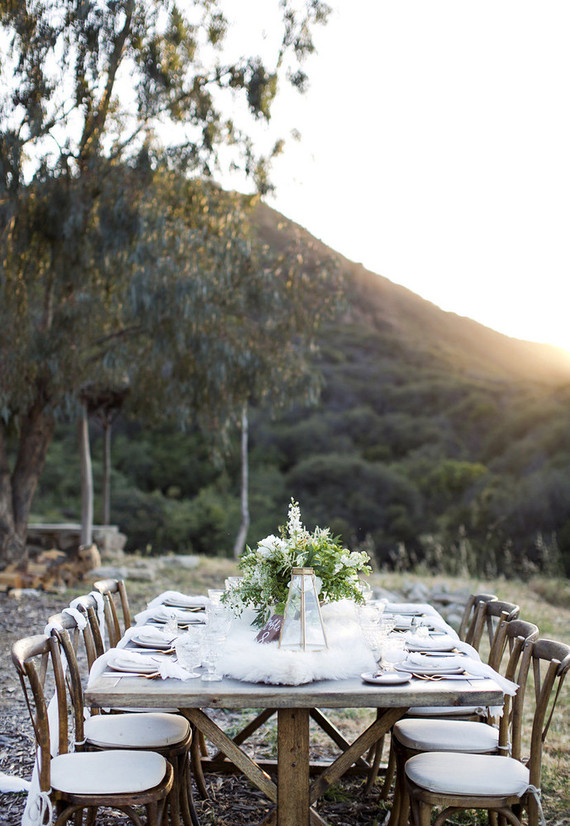 White and gold wedding inspiration