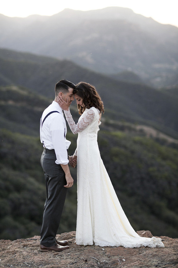 White and gold wedding inspiration