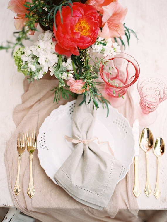 Pink and gold tablescape