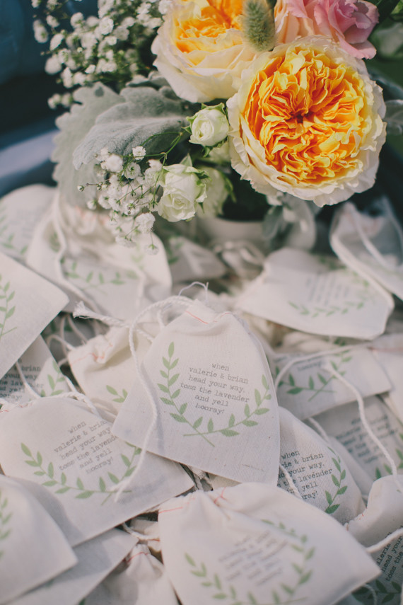 DIY wedding favors