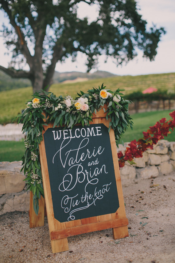 HammerSky Vineyards wedding signage