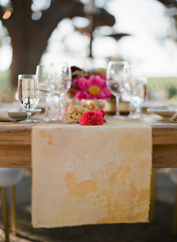Paper table runner Inspiration