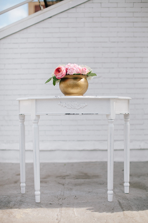 Pink and gold centerpieces