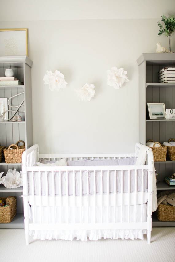 Light airy newborn photos