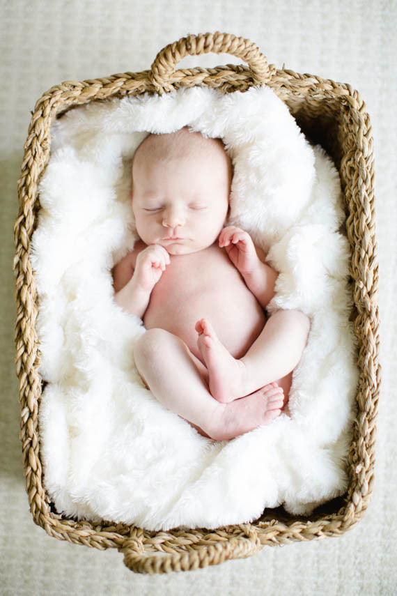 Light airy newborn photos