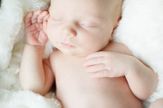 Light airy newborn photos