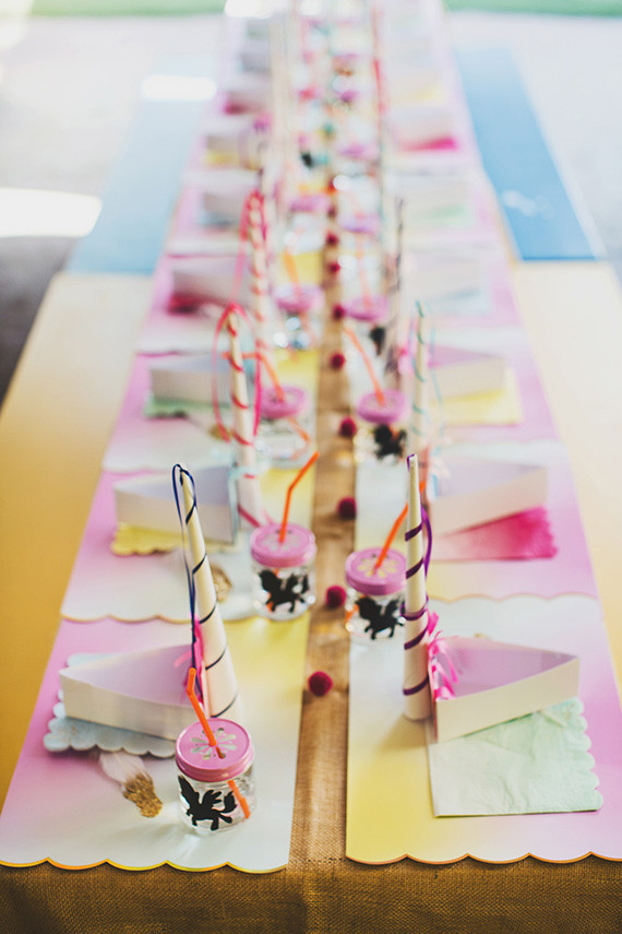 Unicorn birthday party tablescape