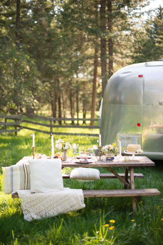Outdoor Airstream wedding
