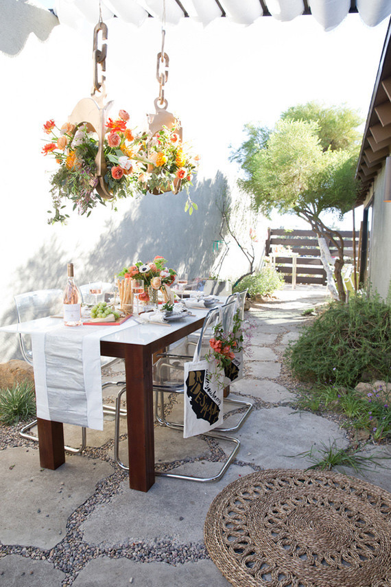 Midcentury modern bridal shower tablescape