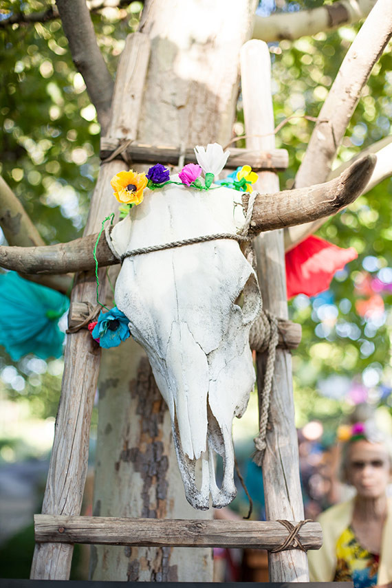 Cinco de Mayo bullhorn decor