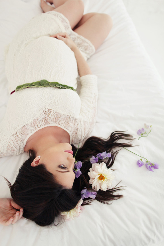 Floral studio maternity photos by Tracy Layne