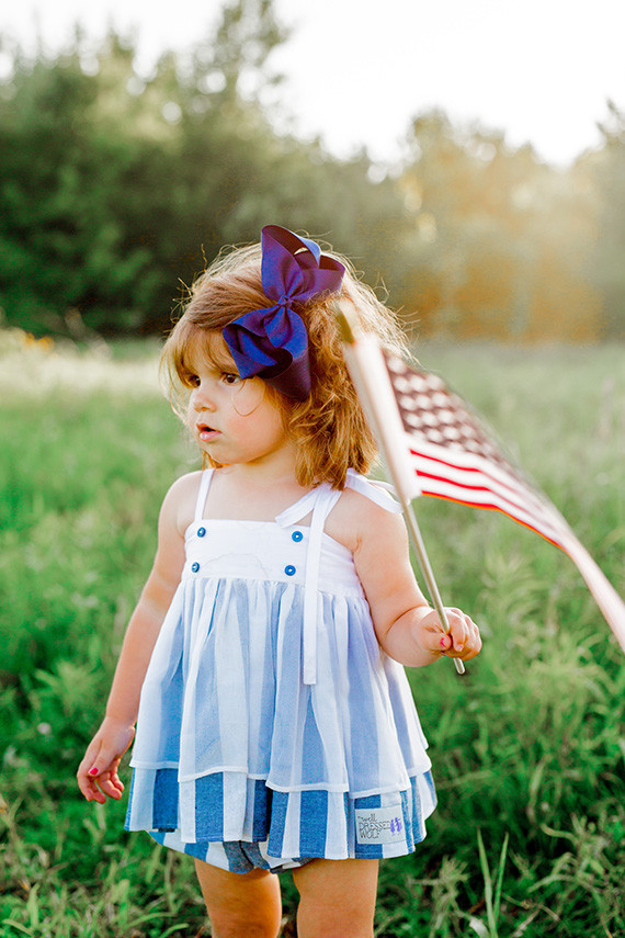 4th of July Sister Portraits Inspiration