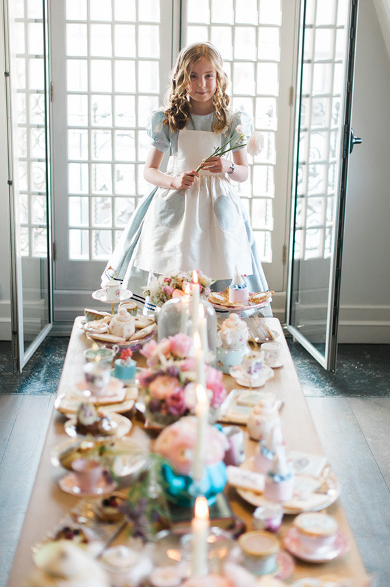 Alice in Wonderland party ideas