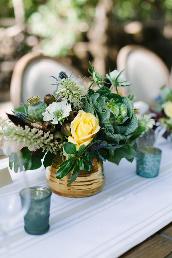 Outdoor dinner party florals