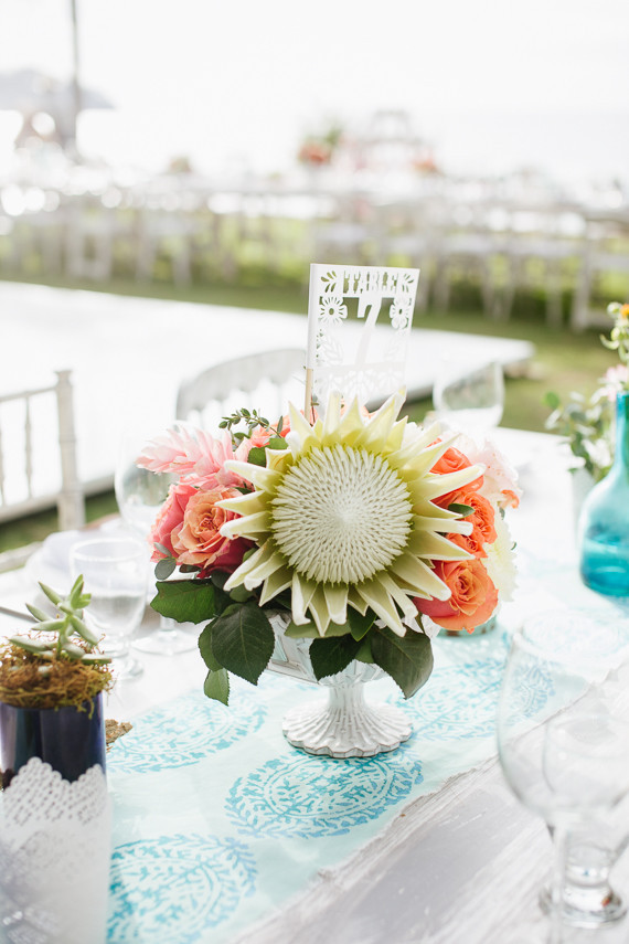 Outdoor wedding florals