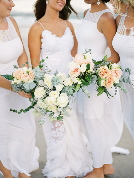 Bridesmaids bouquets