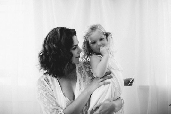 Mother-daughter maternity photos