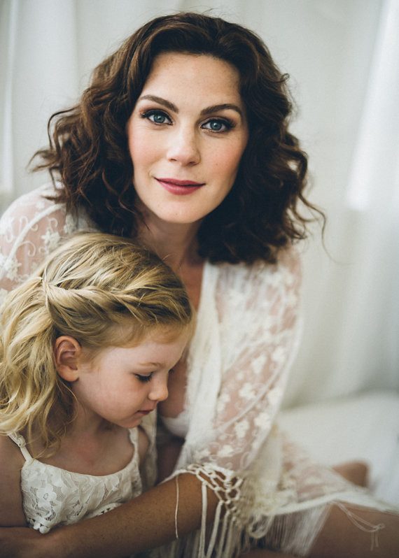 Mother-daughter maternity photos