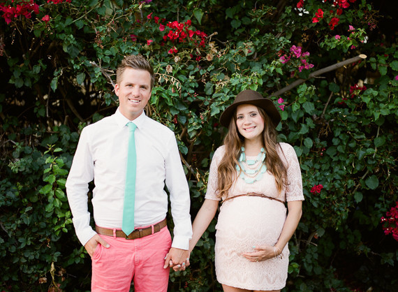 Triplet maternity photos