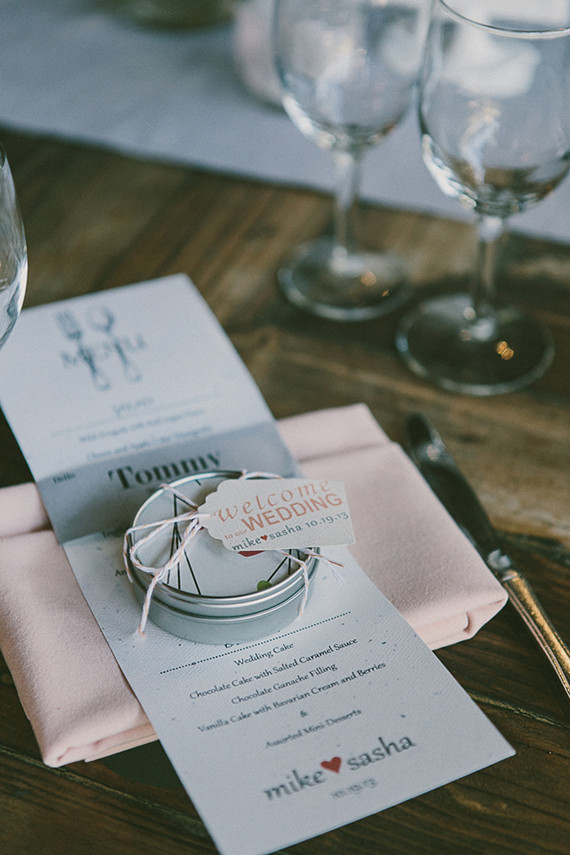 Place setting wedding favors