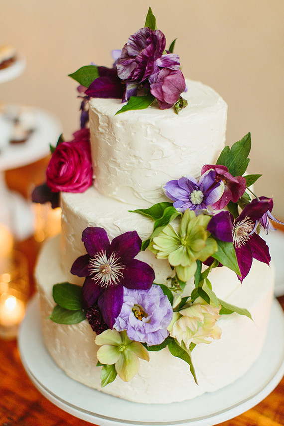 Floral wedding cake