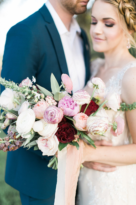 Spring wedding florals