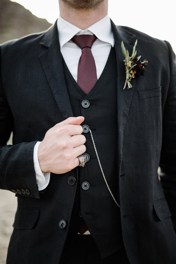 Groom boutonniere