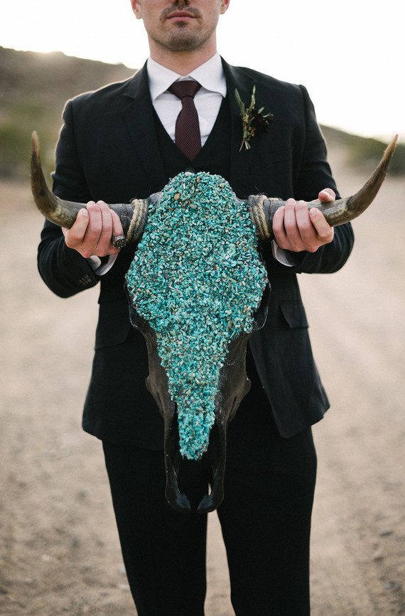 Bohemian desert wedding decor