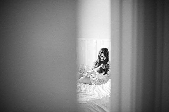 Lifestyle newborn photos by Brandi Welles Inspiration