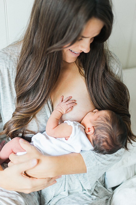 Lifestyle newborn photos by Brandi Welles Inspiration