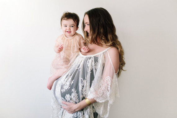mother daughter maternity photos by Heather Kincaid