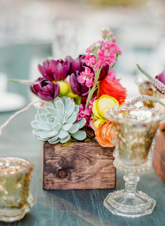 Colorful wedding florals